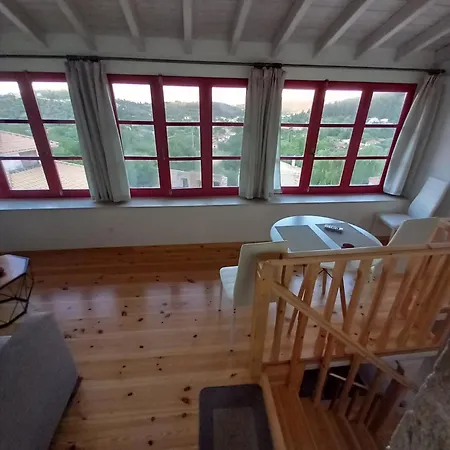 Case de vacanță Sweet Red Asprogerakata